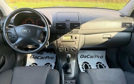 Toyota Avensis III рестайлинг, 2008 год, 850 000 рублей, 24 фотография