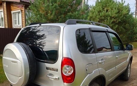 Chevrolet Niva I рестайлинг, 2012 год, 550 000 рублей, 5 фотография