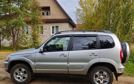 Chevrolet Niva I рестайлинг, 2012 год, 550 000 рублей, 9 фотография