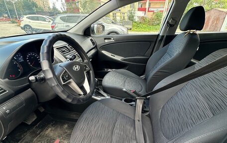 Hyundai Solaris II рестайлинг, 2015 год, 820 000 рублей, 11 фотография