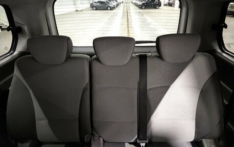 Hyundai H-1 II рестайлинг, 2015 год, 1 699 000 рублей, 25 фотография