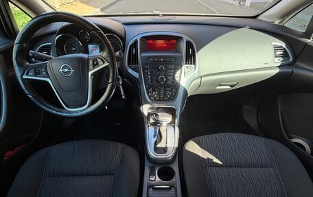Opel Astra J, 2013 год, 795 000 рублей, 10 фотография