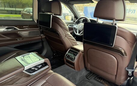 BMW 7 серия, 2018 год, 4 600 000 рублей, 10 фотография