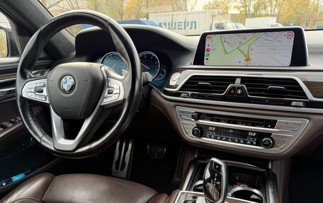 BMW 7 серия, 2018 год, 4 600 000 рублей, 14 фотография