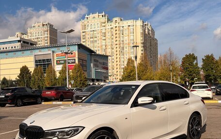 BMW 3 серия, 2020 год, 4 400 000 рублей, 3 фотография