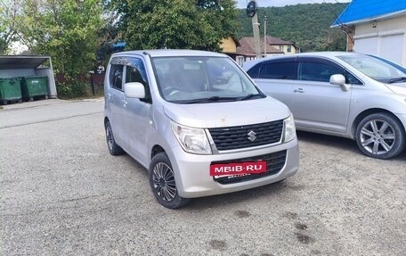 Suzuki Wagon R V, 2015 год, 600 000 рублей, 13 фотография