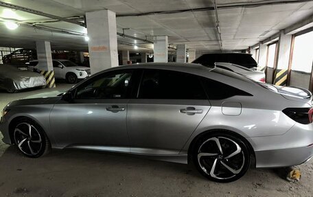 Honda Accord IX рестайлинг, 2021 год, 2 000 000 рублей, 5 фотография