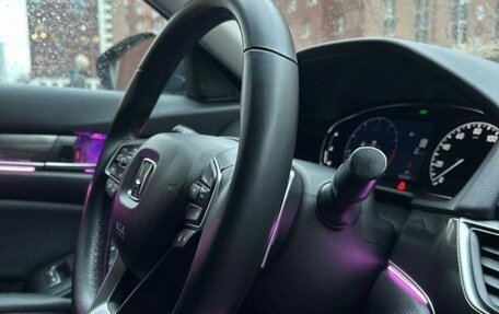 Honda Accord IX рестайлинг, 2021 год, 2 000 000 рублей, 13 фотография