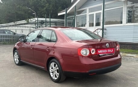 Volkswagen Jetta VI, 2009 год, 730 000 рублей, 3 фотография