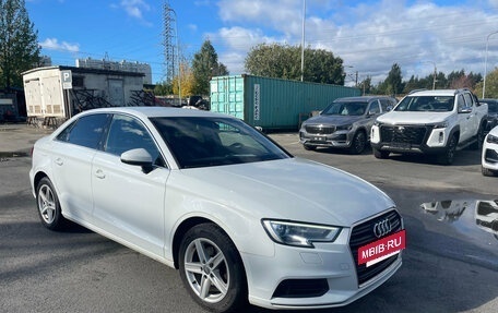 Audi A3, 2019 год, 1 799 000 рублей, 3 фотография