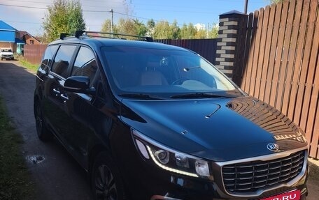 KIA Carnival III, 2019 год, 2 550 000 рублей, 4 фотография