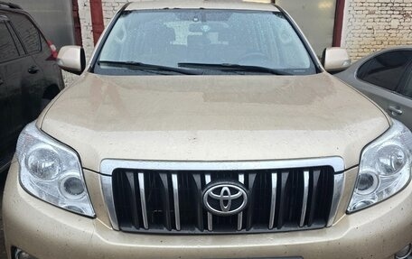 Toyota Land Cruiser Prado 150 рестайлинг 2, 2009 год, 2 190 000 рублей, 3 фотография