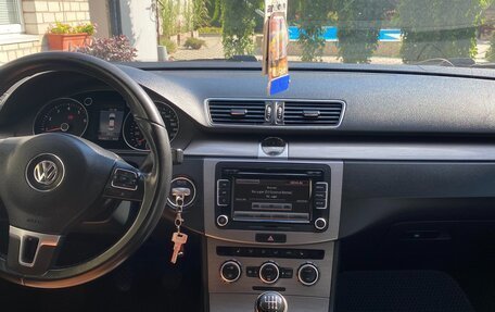 Volkswagen Passat B7, 2013 год, 1 050 000 рублей, 17 фотография