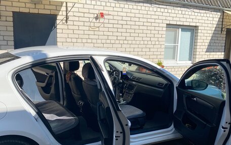 Volkswagen Passat B7, 2013 год, 1 050 000 рублей, 24 фотография