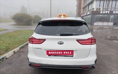 KIA cee'd III, 2021 год, 1 000 100 рублей, 8 фотография