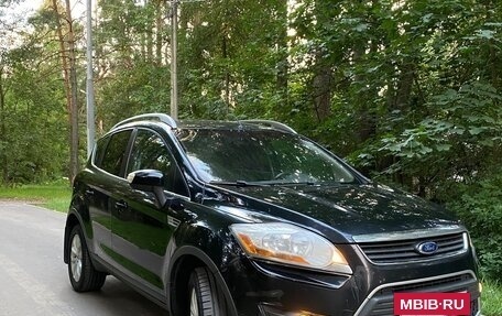 Ford Kuga III, 2010 год, 600 000 рублей, 2 фотография