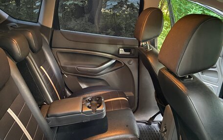 Ford Kuga III, 2010 год, 600 000 рублей, 10 фотография