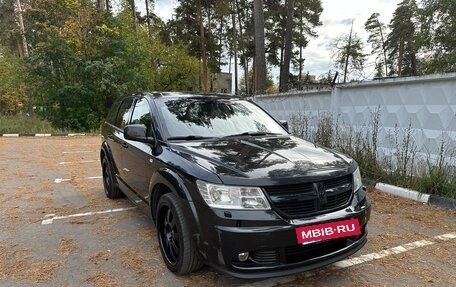 Dodge Journey I, 2008 год, 850 000 рублей, 2 фотография