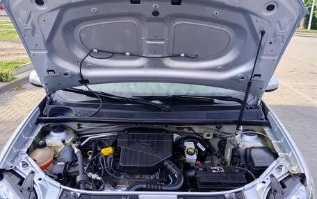 Renault Sandero II рестайлинг, 2014 год, 799 999 рублей, 10 фотография