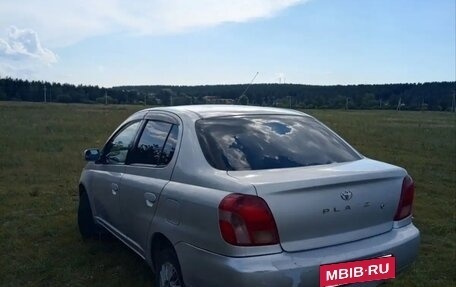 Toyota Platz, 2001 год, 290 000 рублей, 6 фотография