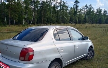 Toyota Platz, 2001 год, 290 000 рублей, 9 фотография