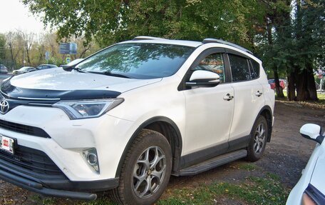 Toyota RAV4, 2016 год, 2 000 000 рублей, 1 фотография