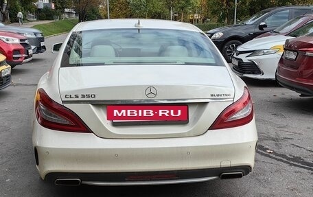 Mercedes-Benz CLS, 2015 год, 3 550 000 рублей, 4 фотография