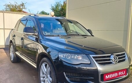 Volkswagen Touareg III, 2008 год, 1 050 000 рублей, 2 фотография