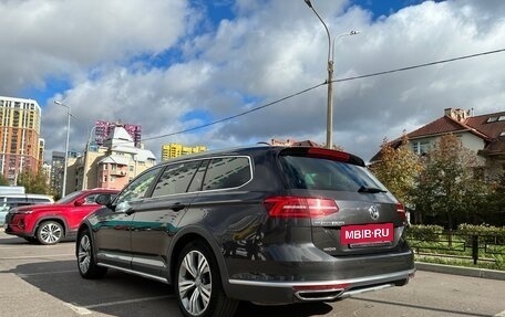 Volkswagen Passat B8 рестайлинг, 2018 год, 3 300 000 рублей, 5 фотография