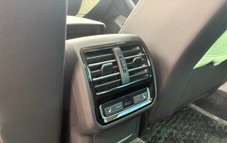 Volkswagen Passat B8 рестайлинг, 2018 год, 3 300 000 рублей, 12 фотография