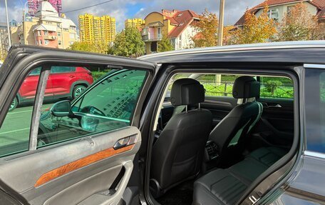 Volkswagen Passat B8 рестайлинг, 2018 год, 3 300 000 рублей, 11 фотография