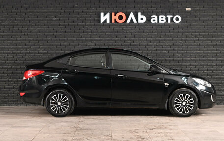 Hyundai Solaris II рестайлинг, 2011 год, 675 000 рублей, 7 фотография