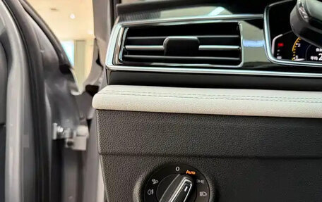 Volkswagen Tiguan II, 2023 год, 2 445 000 рублей, 14 фотография