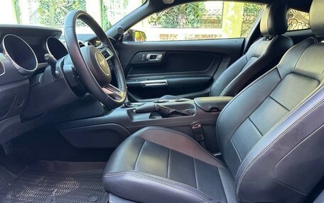 Ford Mustang VI рестайлинг, 2021 год, 5 200 000 рублей, 9 фотография