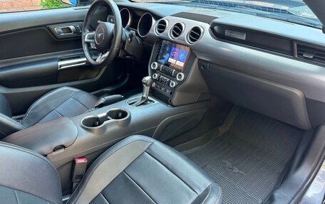 Ford Mustang VI рестайлинг, 2021 год, 5 200 000 рублей, 7 фотография