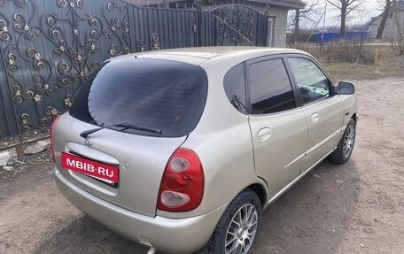 Toyota Duet, 2002 год, 170 000 рублей, 2 фотография