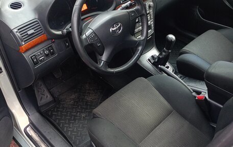 Toyota Avensis III рестайлинг, 2007 год, 950 000 рублей, 7 фотография