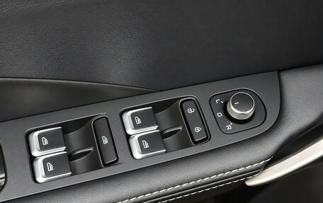 Geely Coolray I, 2022 год, 1 730 000 рублей, 12 фотография