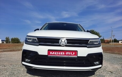 Volkswagen Tiguan II, 2018 год, 3 250 000 рублей, 1 фотография
