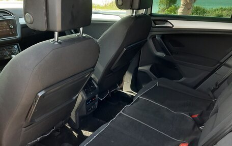 Volkswagen Tiguan II, 2018 год, 3 250 000 рублей, 9 фотография