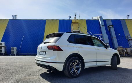 Volkswagen Tiguan II, 2018 год, 3 250 000 рублей, 30 фотография