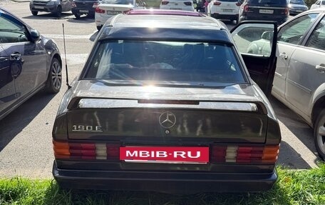 Mercedes-Benz 190 (W201), 1985 год, 150 000 рублей, 3 фотография