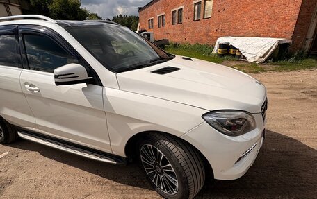 Mercedes-Benz M-Класс, 2015 год, 2 000 000 рублей, 5 фотография