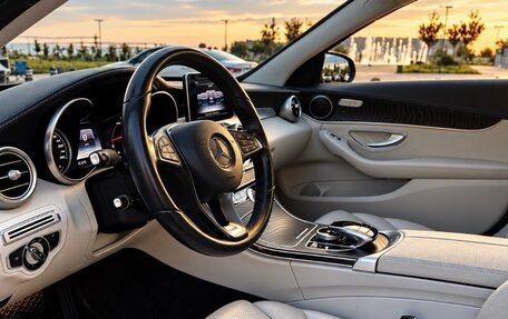 Mercedes-Benz C-Класс, 2016 год, 2 500 000 рублей, 14 фотография