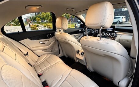 Mercedes-Benz C-Класс, 2016 год, 2 500 000 рублей, 26 фотография