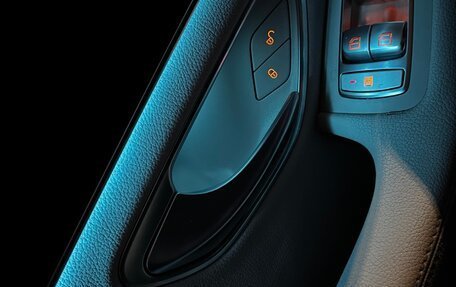 Mercedes-Benz C-Класс, 2016 год, 2 500 000 рублей, 31 фотография