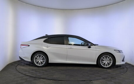 Toyota Camry, 2020 год, 2 915 000 рублей, 4 фотография