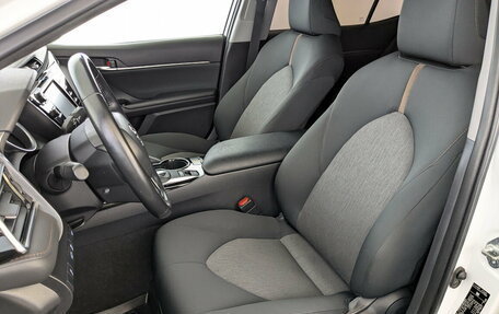 Toyota Camry, 2020 год, 2 915 000 рублей, 20 фотография