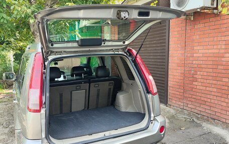 Nissan X-Trail, 2005 год, 850 000 рублей, 11 фотография