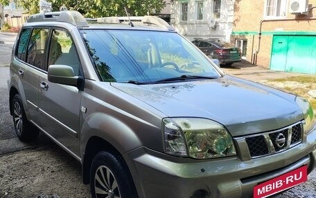 Nissan X-Trail, 2005 год, 850 000 рублей, 9 фотография
